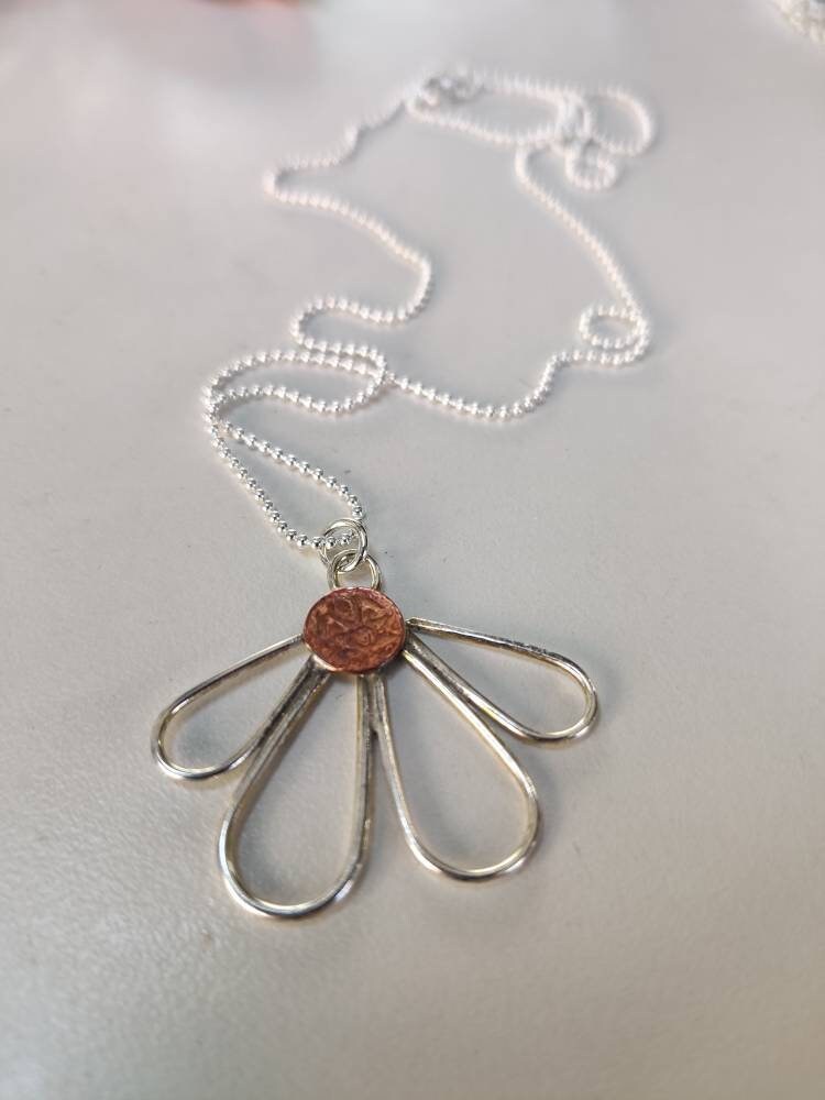 Daisy pendant, flower jewellery