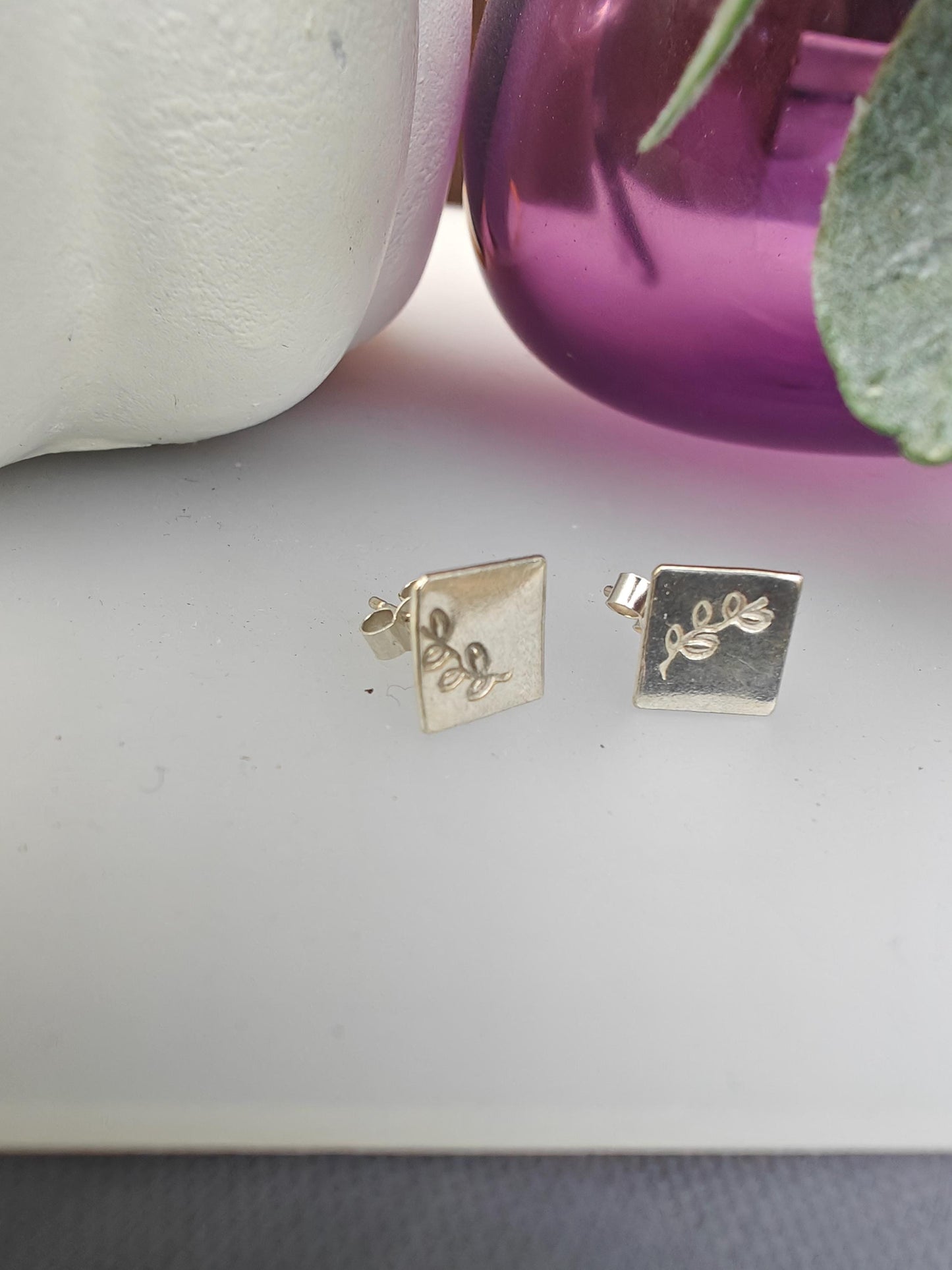 Leaf silver earrings-small studs