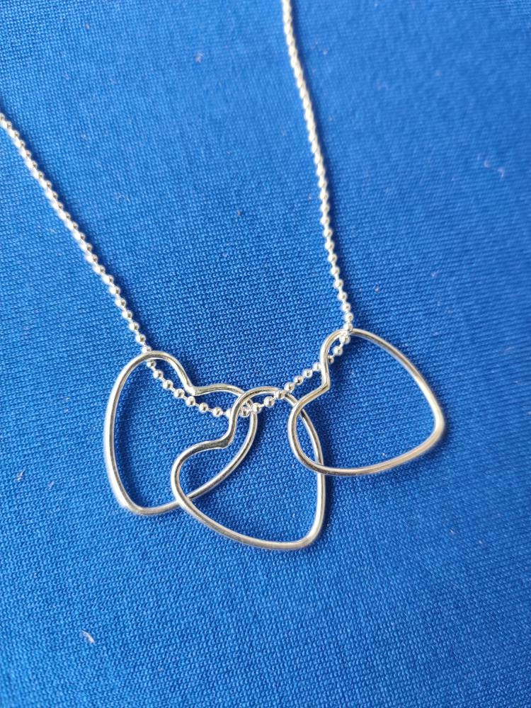 Heart pendant, three hearts