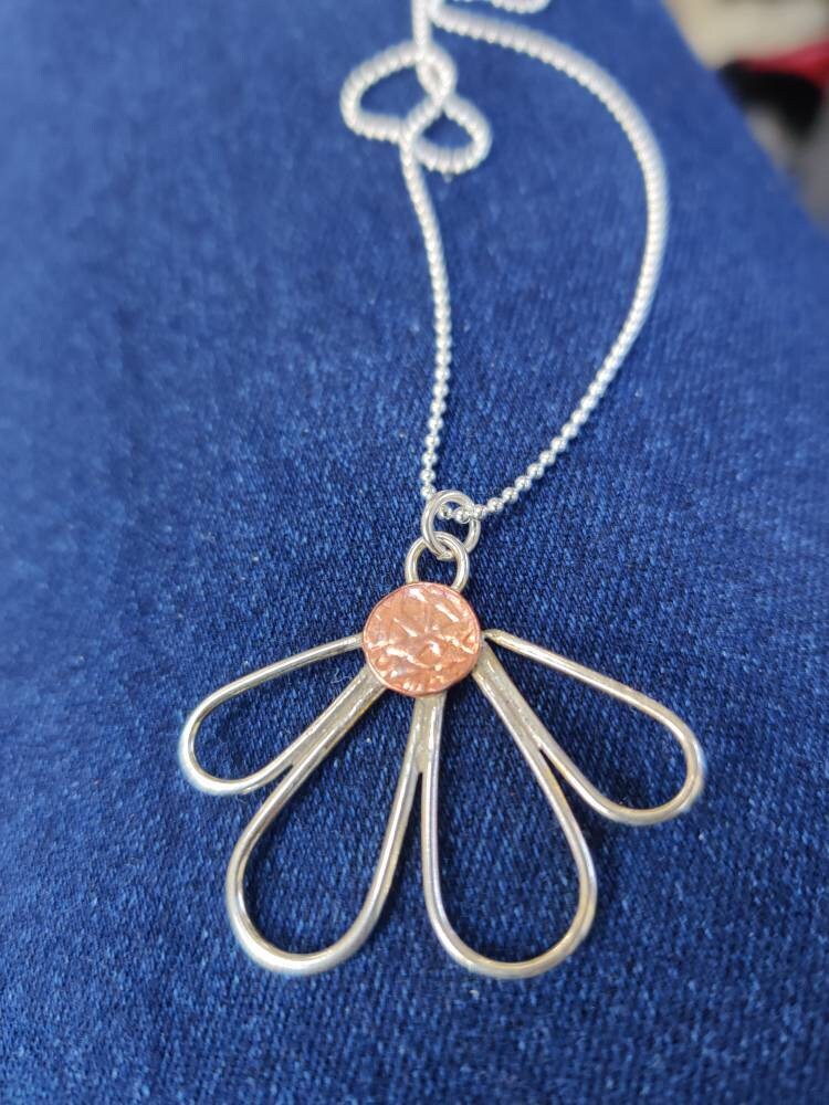 Daisy pendant, flower jewellery