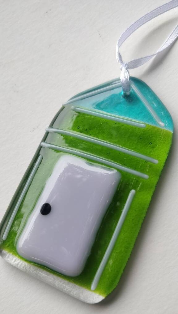 Beach hut, glass beach hut