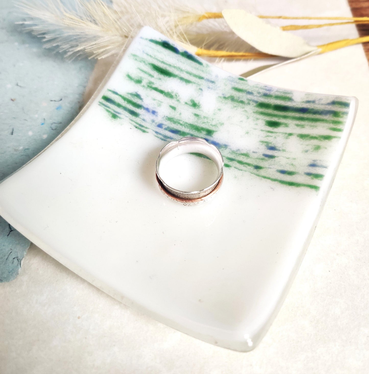 strips trinket dish, ring dish