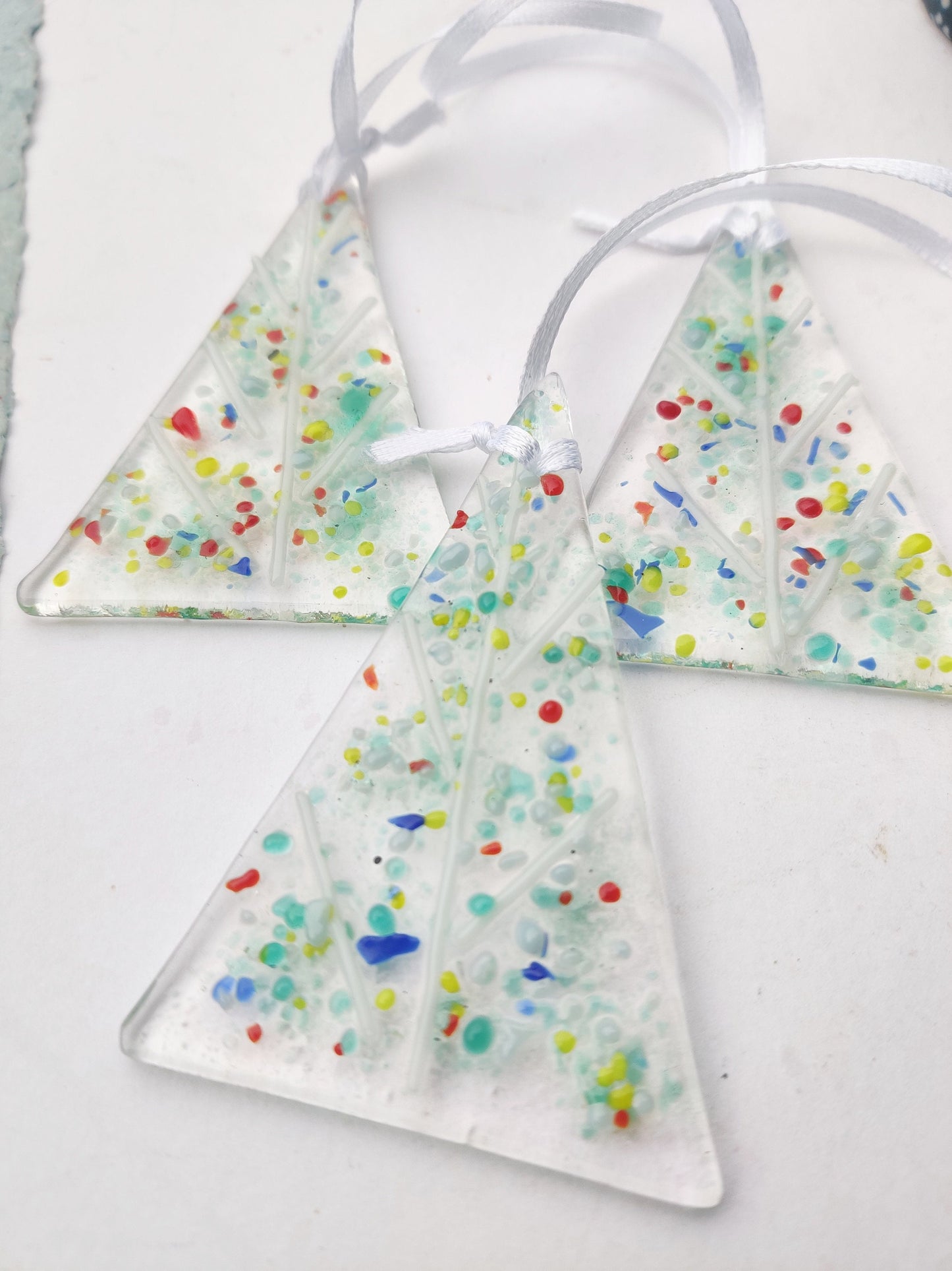 Christmas glass tree decorations, confetti mix