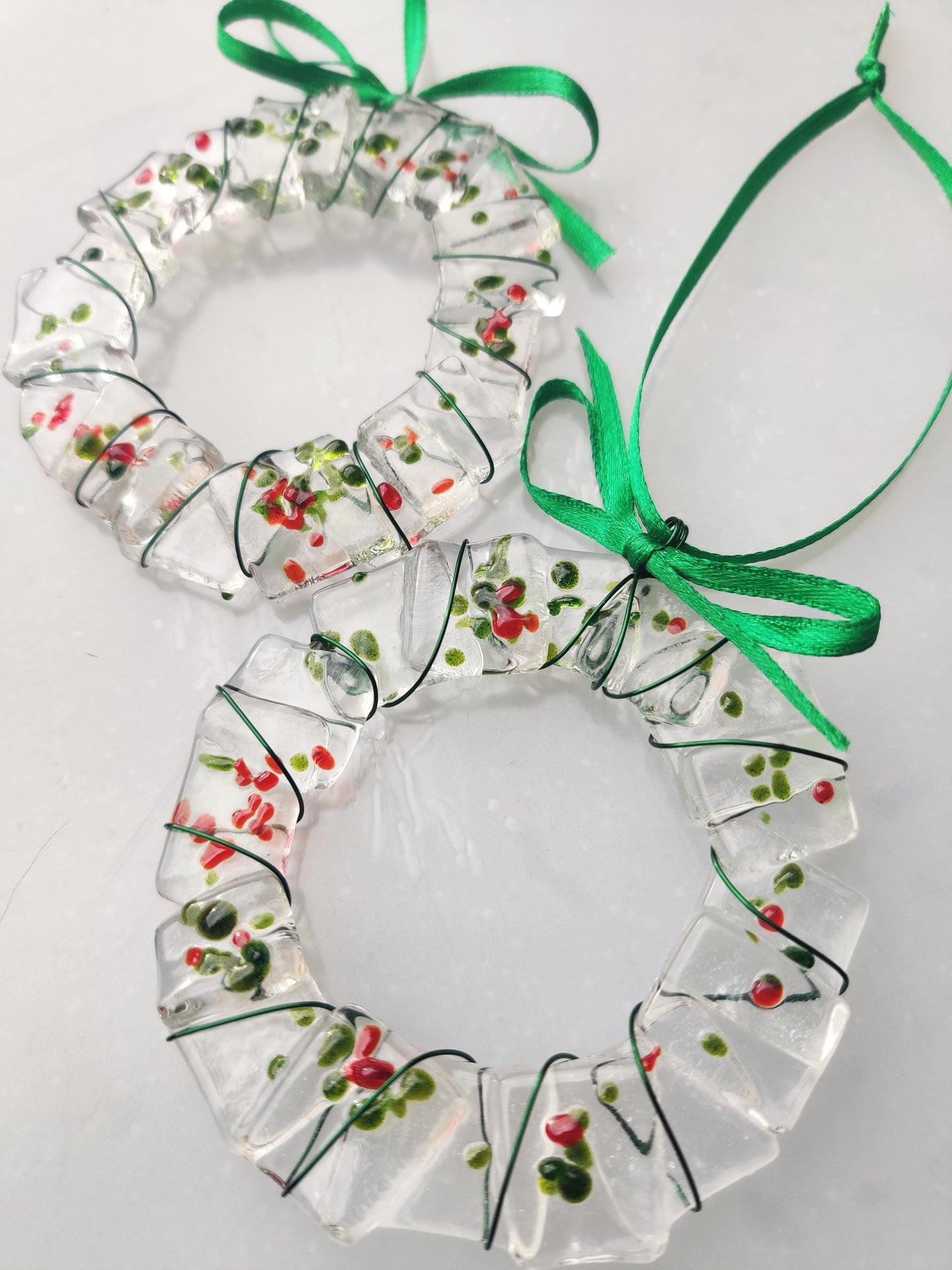 Christmas glass wreath tree decorations, green and red