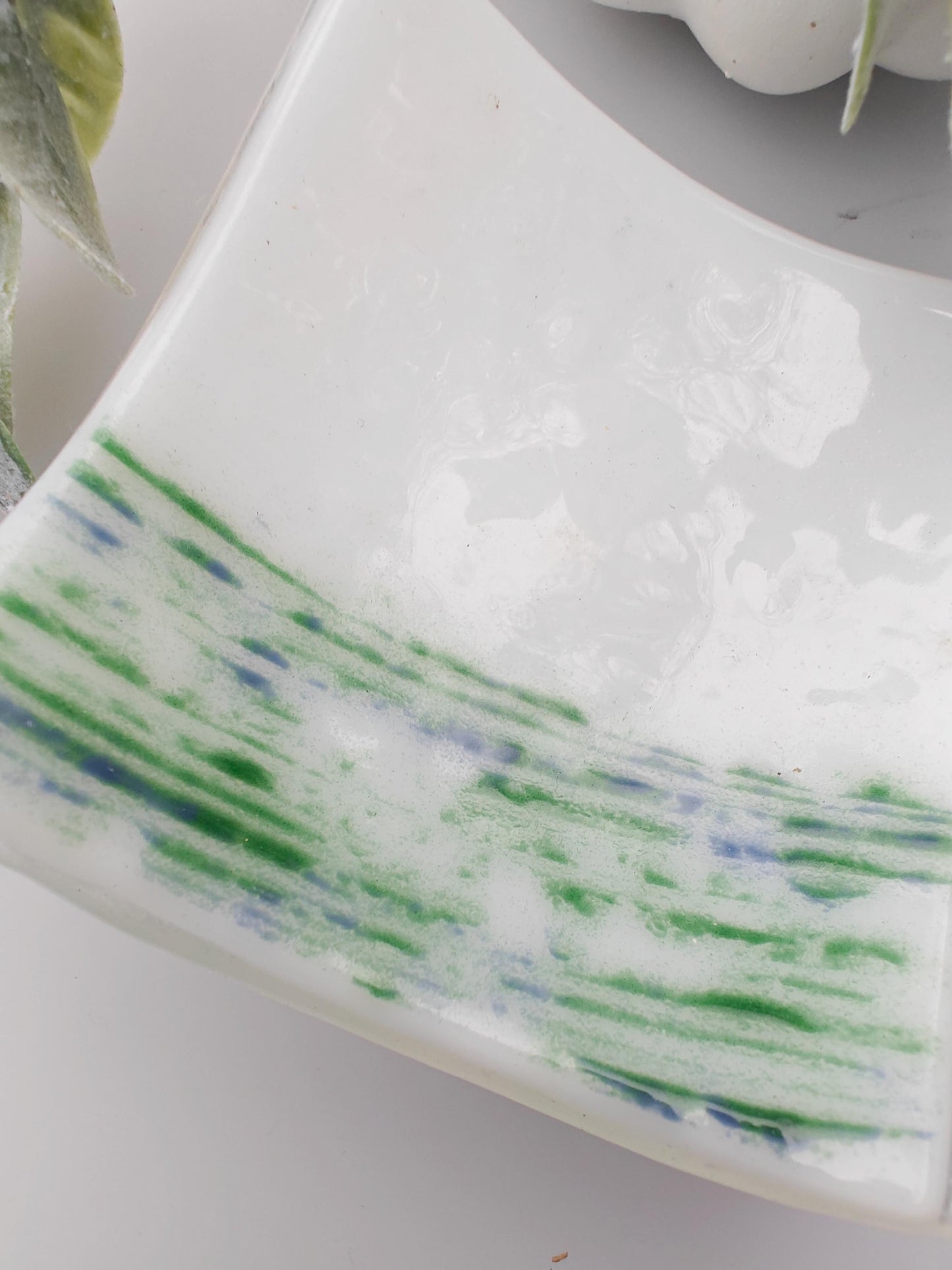 strips trinket dish, ring dish