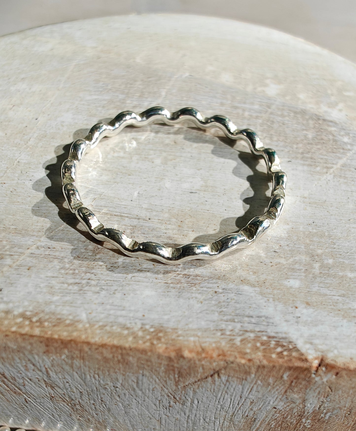 Sea waves ring, stacking ring