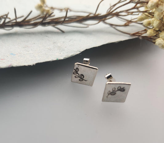 Leaf silver earrings-small studs