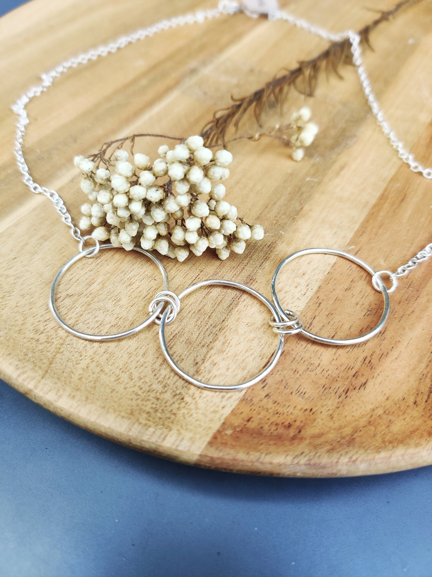 Round chain necklace