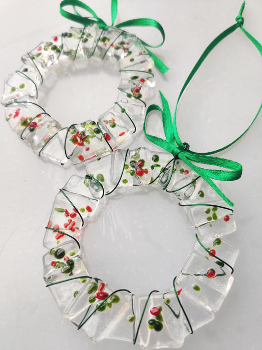 Christmas glass wreath tree decorations, green and red